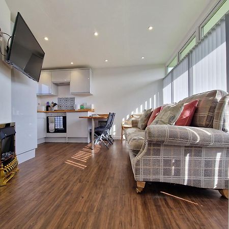 67 Broadside Holiday Chalet Near Broads & Beaches Stalham Eksteriør billede